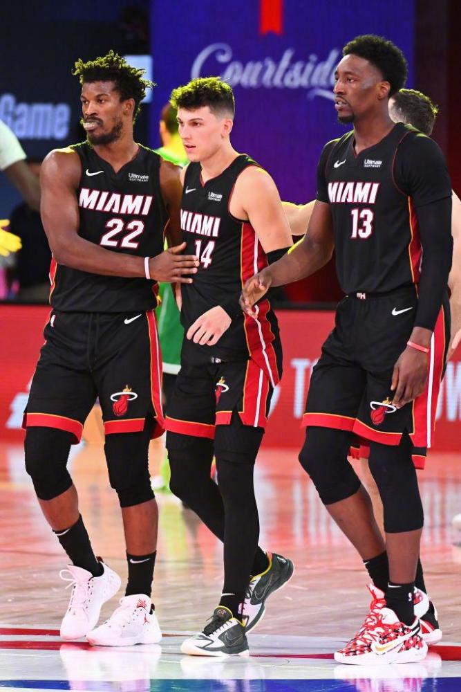 还为运动员 还为运动员