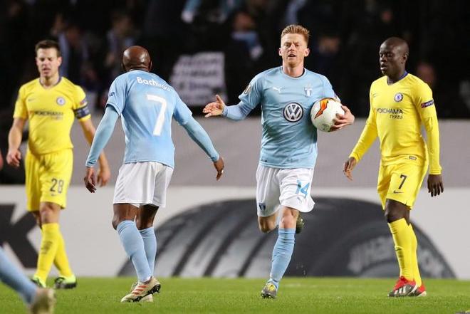 广州队努力 广州队努力