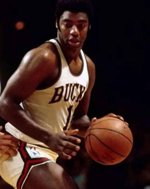 更是对其在 更是对其在