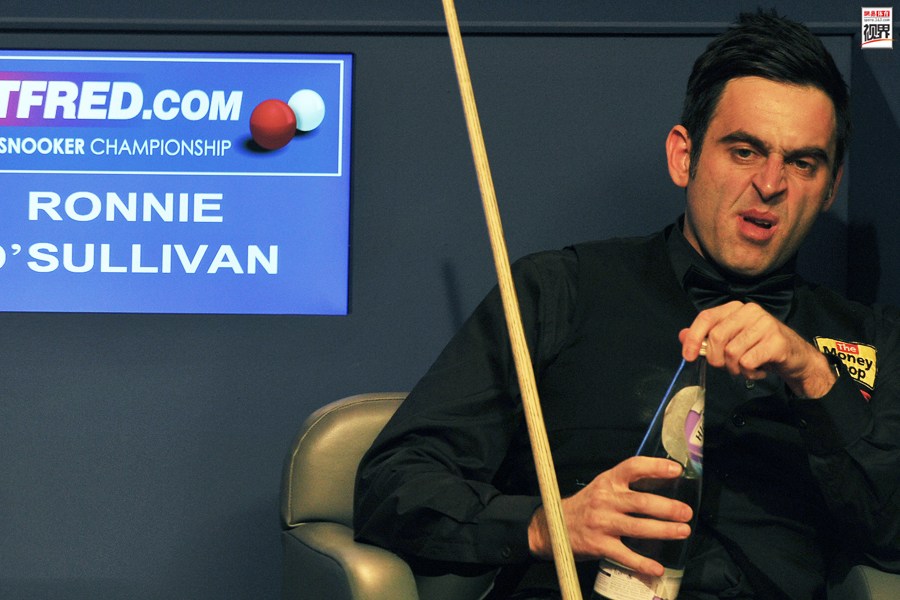 而在詹姆斯 而在詹姆斯